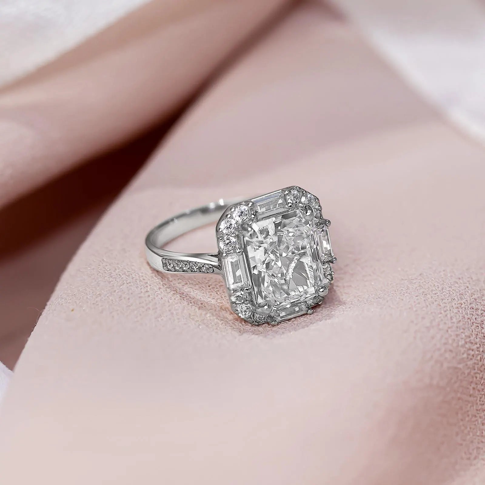 White Princess Cut Silver Ring - Tweov Jewels