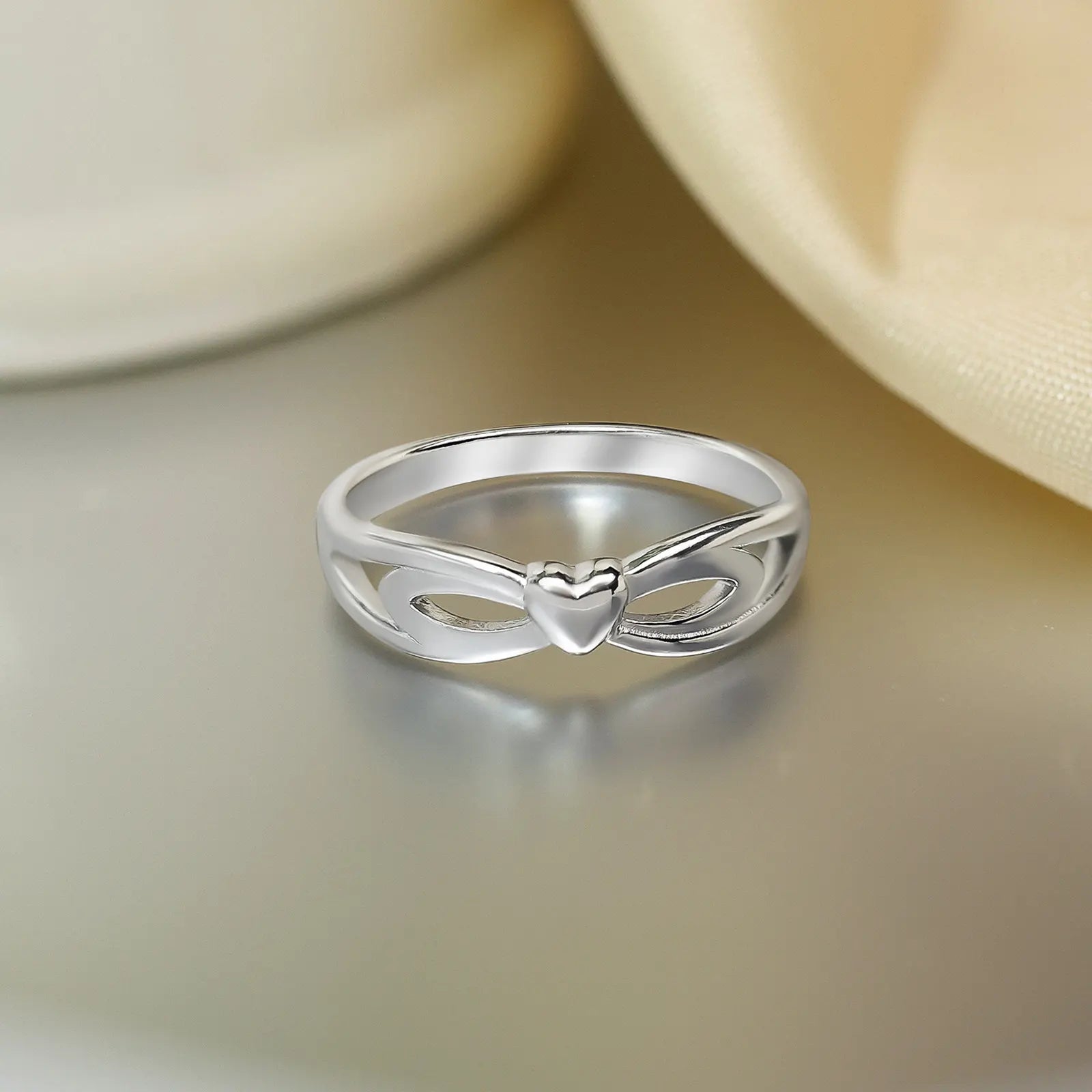 Silver Knotted Heart Ring - Tweov Jewels