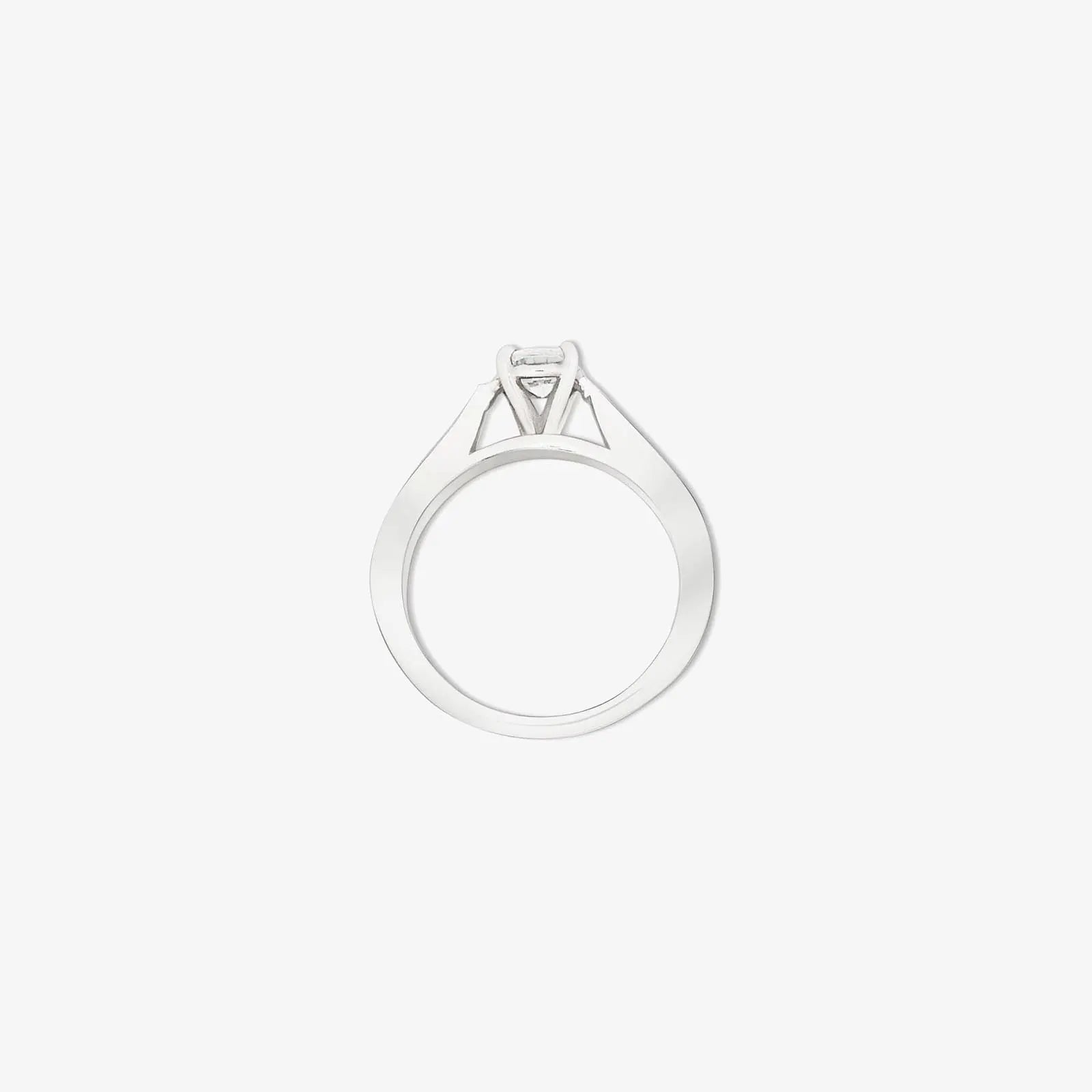 Round Solitaire Silver Ring - Tweov Jewels