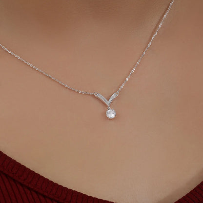 CZ Studded V-Shaped Silver Necklace - Tweov Jewels
