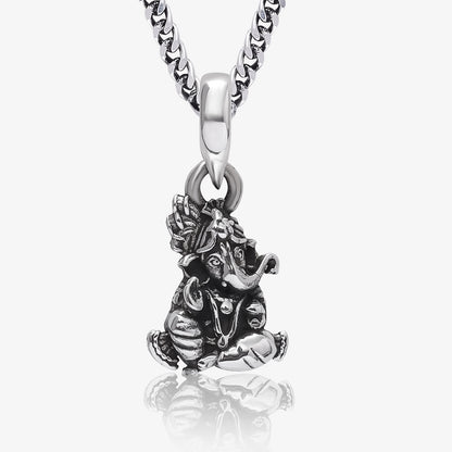 Lord Ganesha Silver Pendant with Silver Link Chain