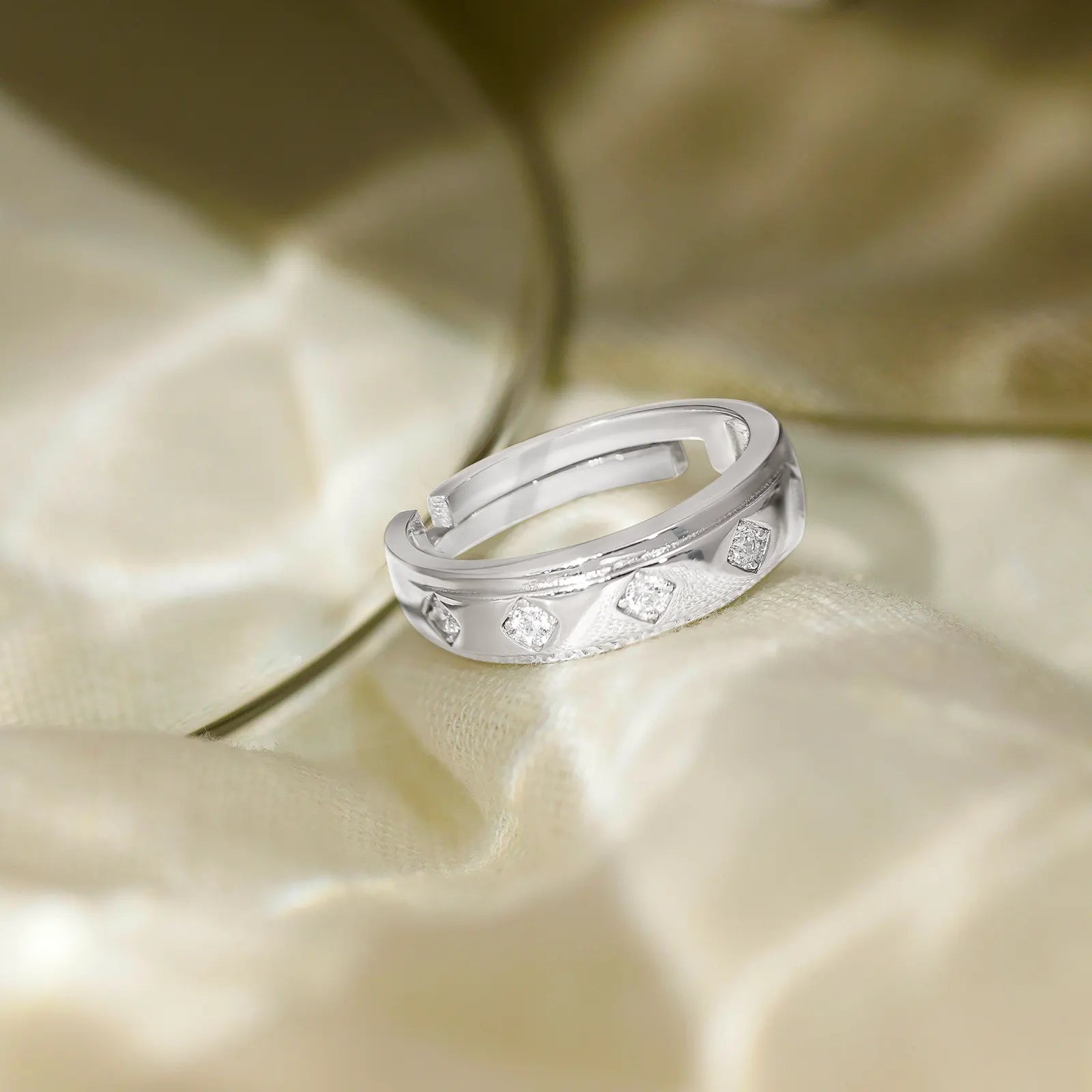 Silver CZ Band Ring for Women - Tweov Jewels