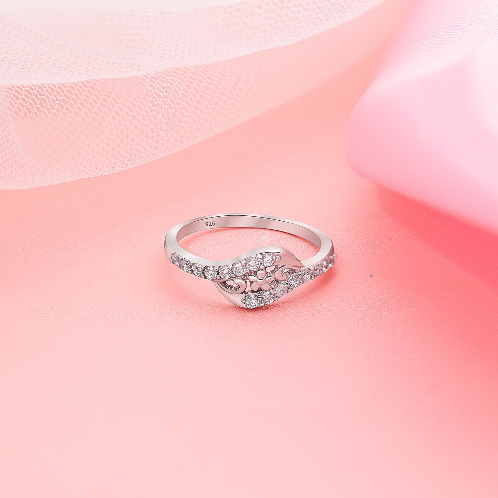 Wavy Zircon Floral Silver Ring
