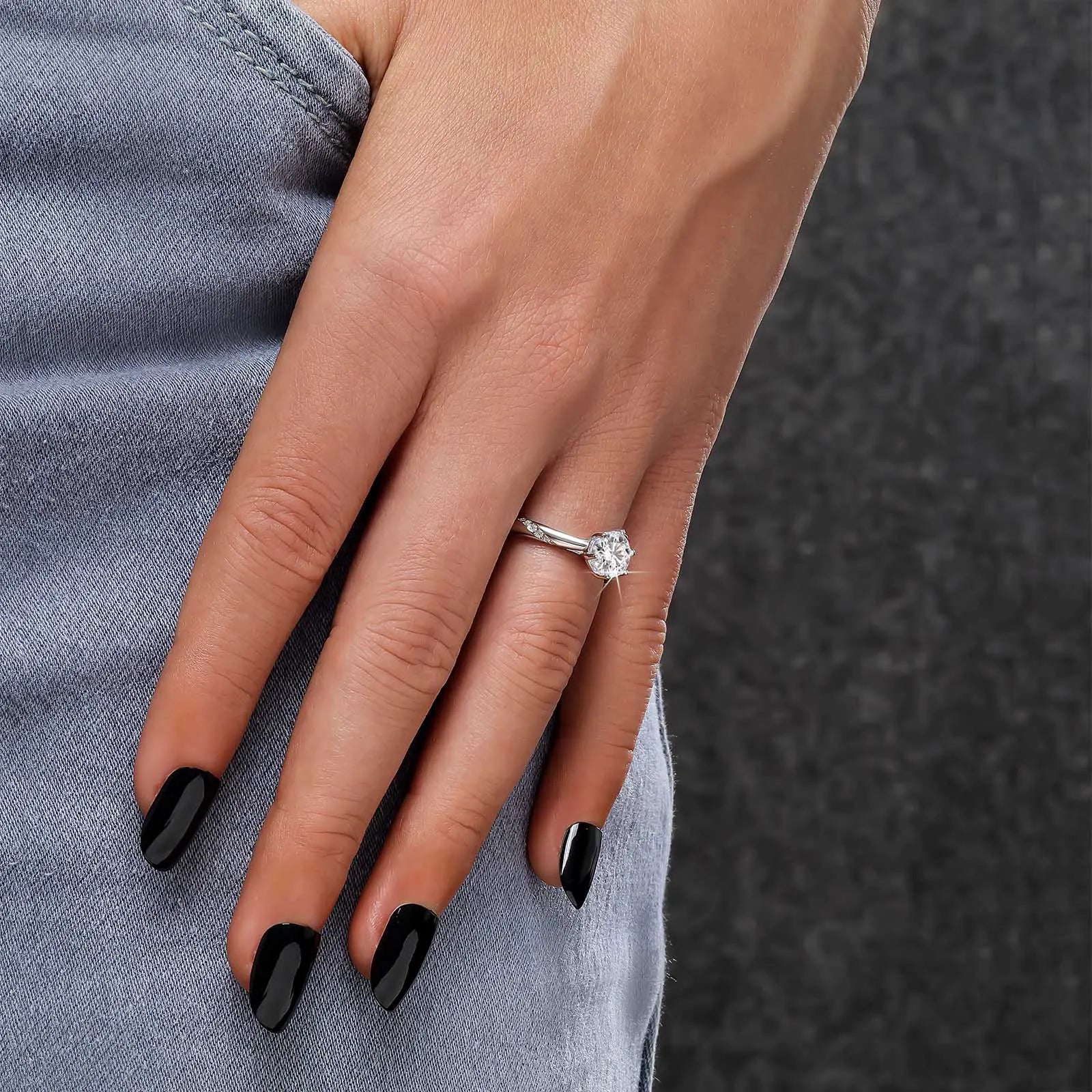 Round Solitaire Diamond Silver Ring - Tweov Jewels