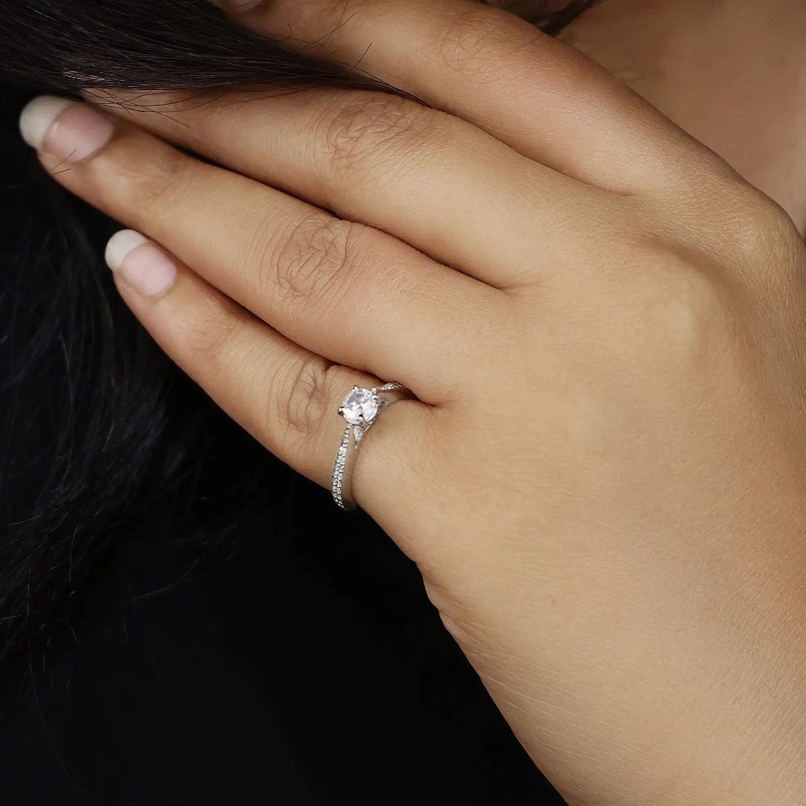 Round Solitaire Silver Ring - Tweov Jewels