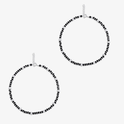 Classy White and Black Beads Silver Anklet - Tweov Jewels