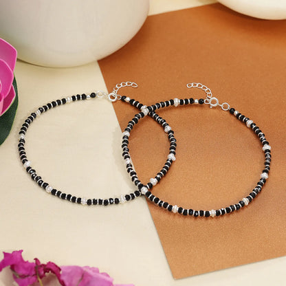 Classy White and Black Beads Silver Anklet - Tweov Jewels