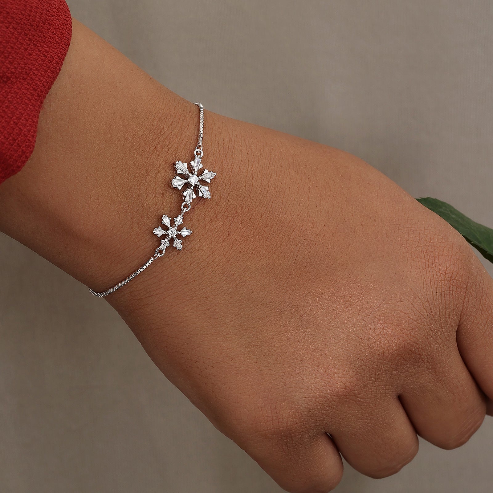 925 Sterling Silver Frozen White Snowflake Pendant Bracelet - Tweov Jewels