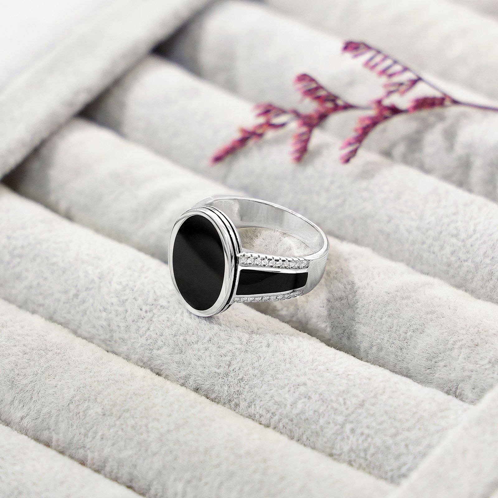 Silver Oval Shape Black Stone Band Ring