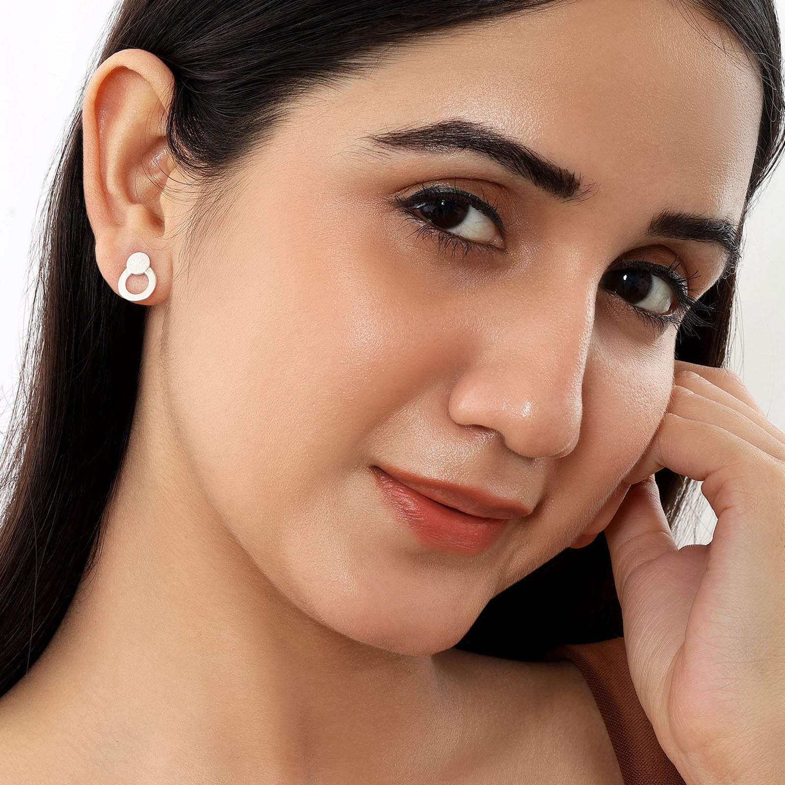 Round Scratch Silver Stud Earrings - Tweov Jewels