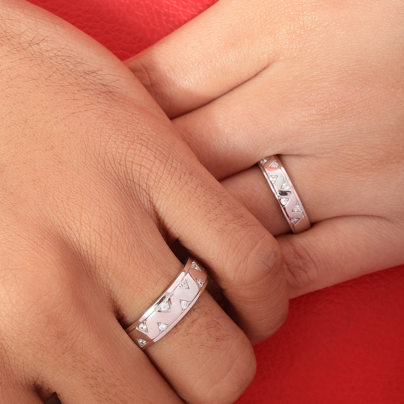 Crown Edge Couple Rings for Men & Women – 925 Sterling Silver Rhodium Plated