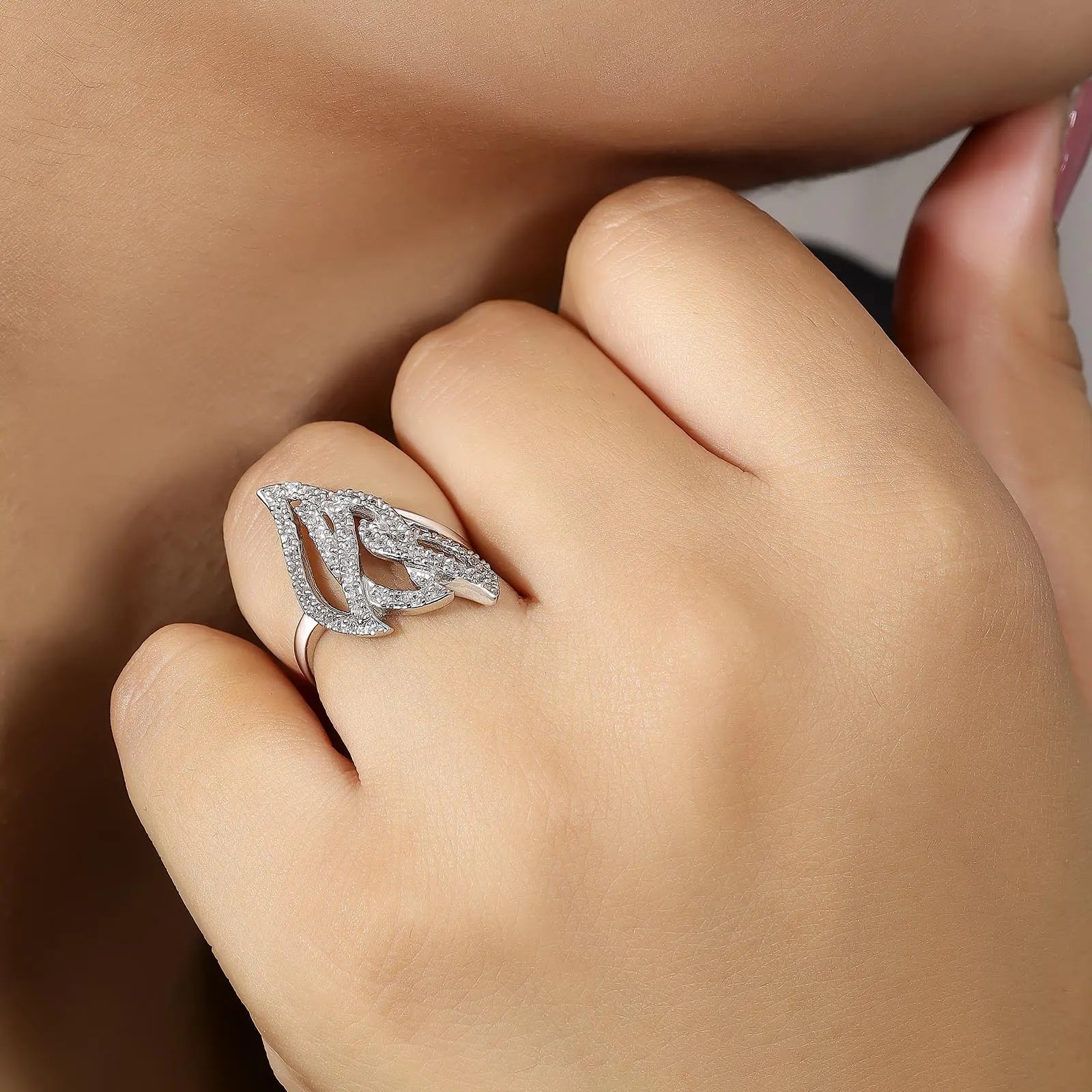 Sparkling Zircon Studded Leaf Design Silver Ring - Tweov Jewels