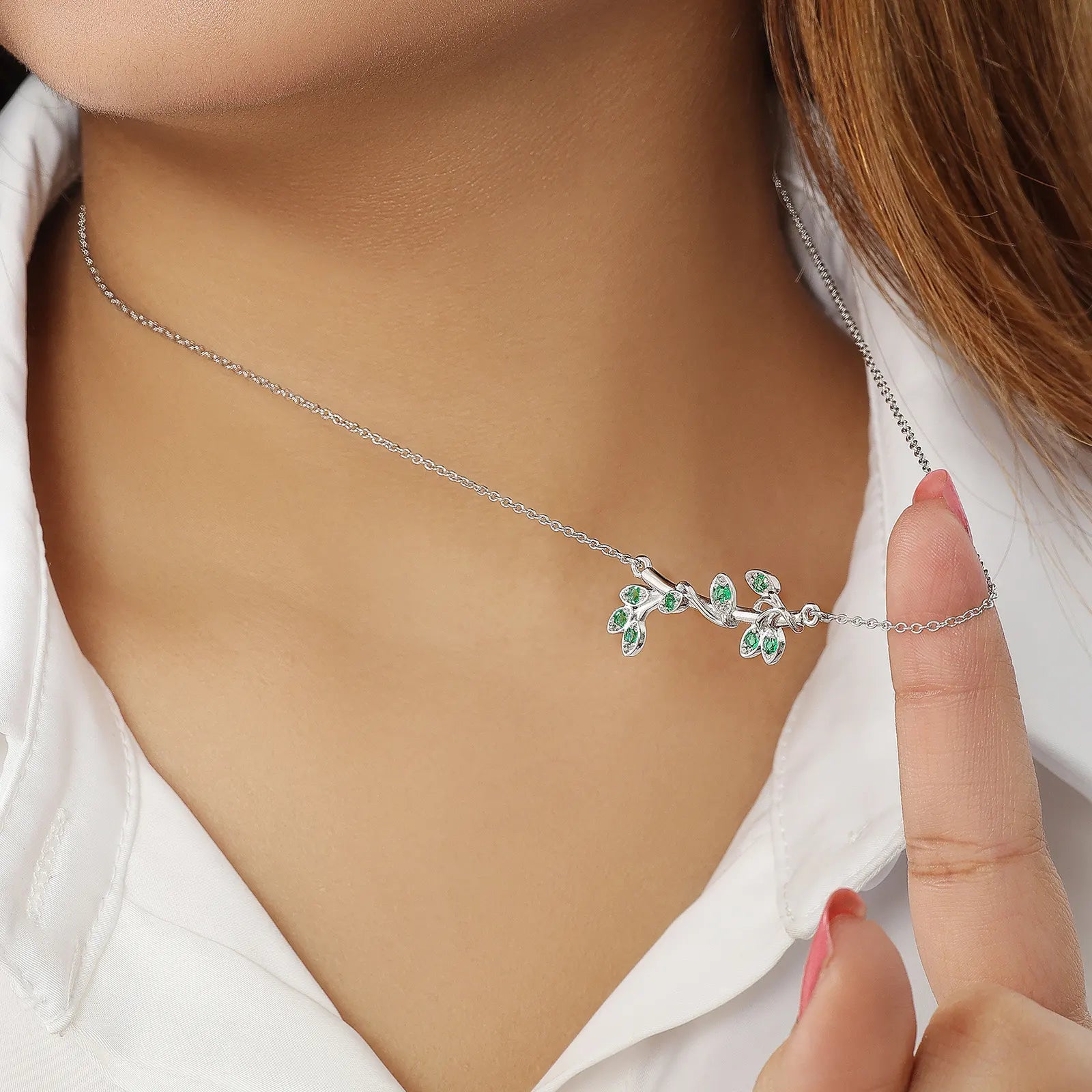 Silver Emerald Leaf Chain Necklace - Tweov Jewels