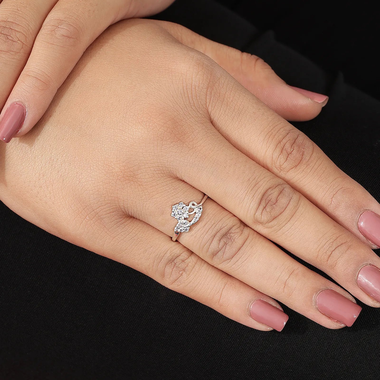 Silver CZ Floral Design Leaf Ring - Tweov Jewels