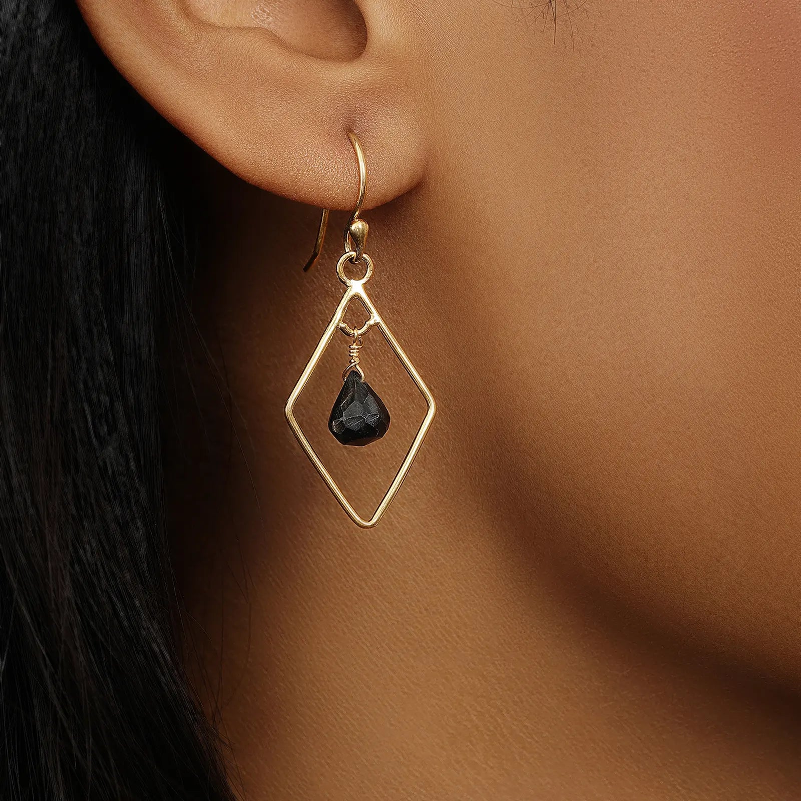 Contemporary Gold Oynx Model Earrings - Tweov Jewels