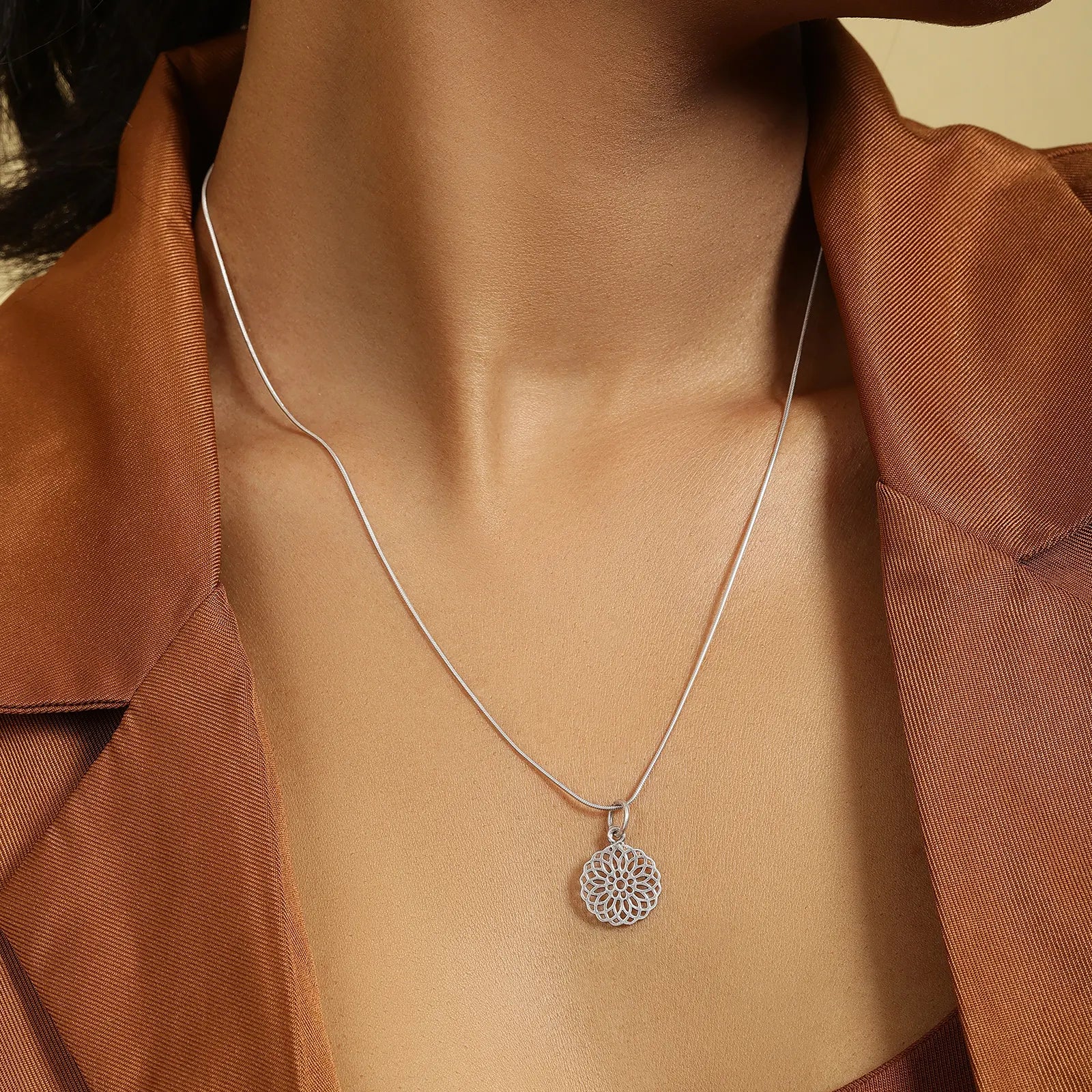 Floral Mandala Design Silver Pendant - Tweov Jewels