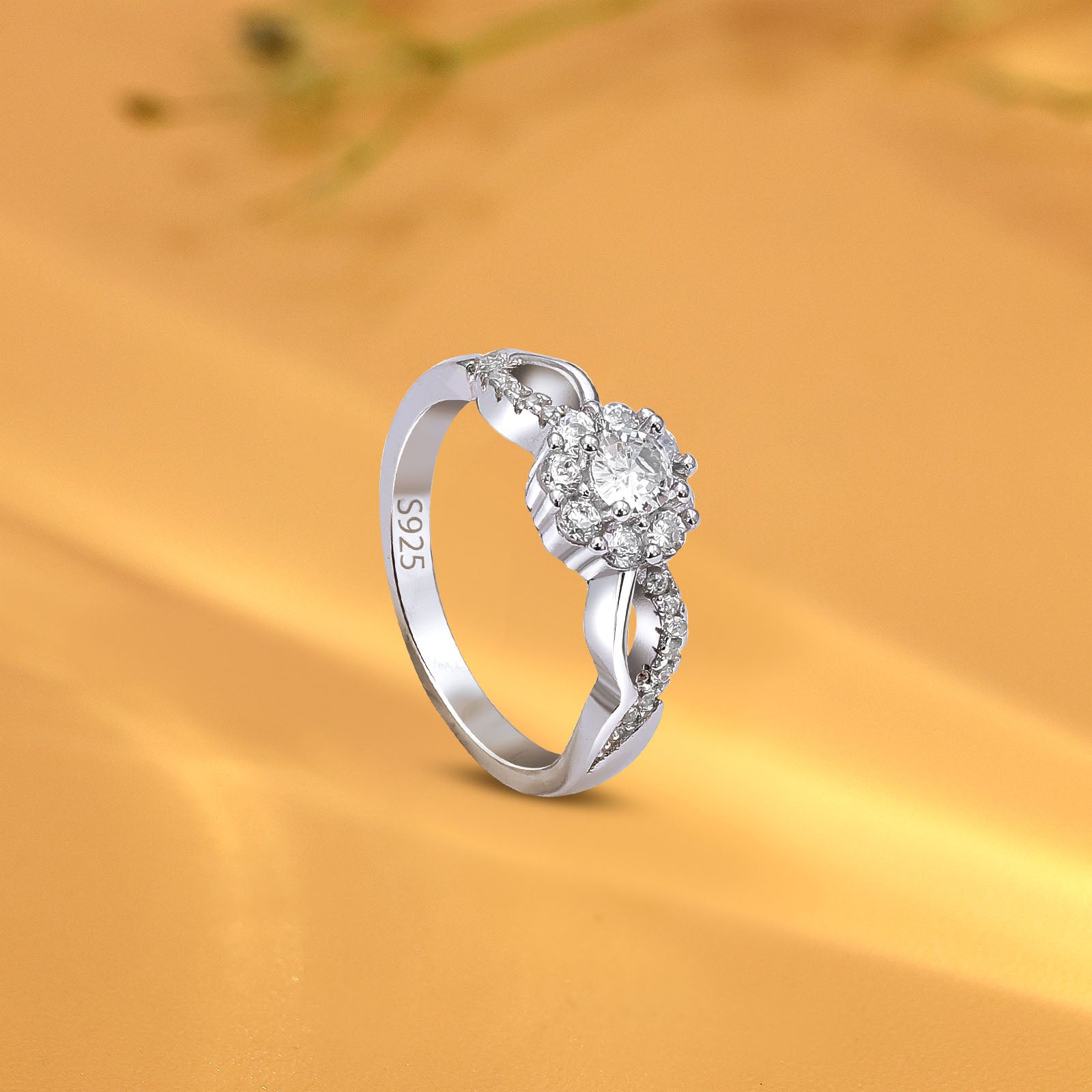 Floral Shaped Halo CZ Silver Ring - Tweov Jewels